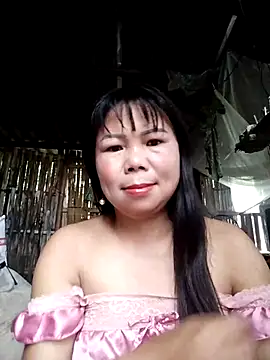 Snapshot of lusy-00 chatting on 09.10.25 lusy-00 online show from 09.10.25