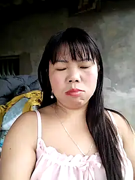 Snapshot of lusy-00 chatting on 09.26.25 lusy-00 online show from 09.26.25