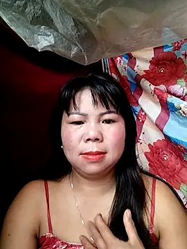 Snapshot of lusy-00 chatting on 11.07.25 lusy-00 online show from 11.07.25