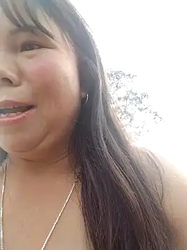 Snapshot of lusy-00 chatting on 12.02.25 lusy-00 online show from 12.02.25