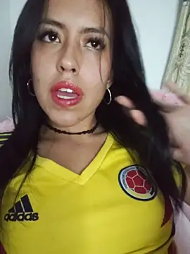 Snapshot of Queen_Ashly chatting on 11.16.25 Queen Ashly online show from 11.16.25