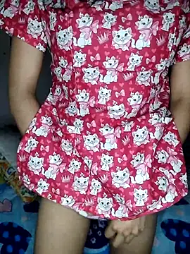 Snapshot of Queen_Ashly chatting on 12.05.25 Queen Ashly online show from 12.05.25