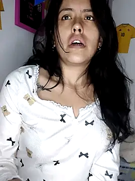Queen Ashly online show from 07.03.26