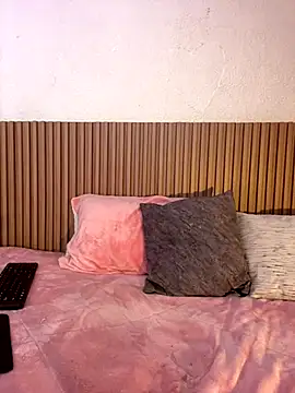 Snapshot of Alisha_Olsen_ chatting on 10.08.25 Alisha Olsen  online show from 10.08.25