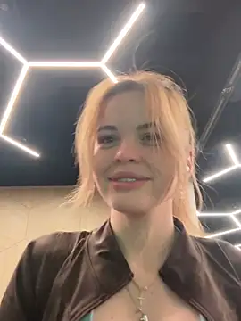 Snapshot of SMELLSEX chatting on 01.11.26 SMELLSEX online show from 01.11.26