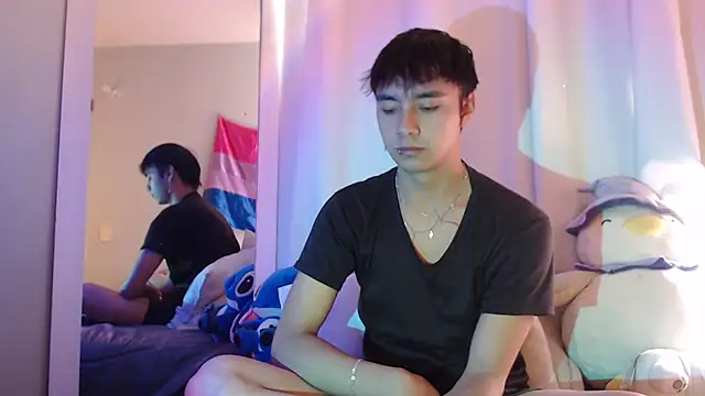 Snapshot of Noah_Blaze chatting on 10.07.25 Noah Blaze online show from 10.07.25