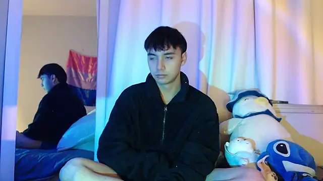 Snapshot of Noah_Blaze chatting on 10.11.25 Noah Blaze online show from 10.11.25