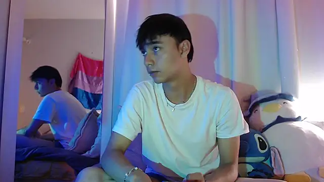 Snapshot of Noah_Blaze chatting on 10.16.25 Noah Blaze online show from 10.16.25