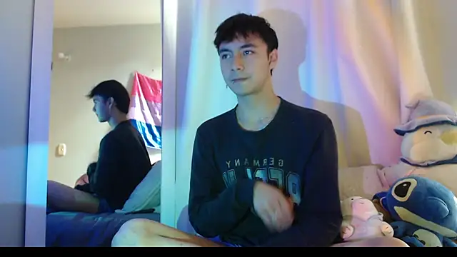 Snapshot of Noah_Blaze chatting on 11.03.25 Noah Blaze online show from 11.03.25