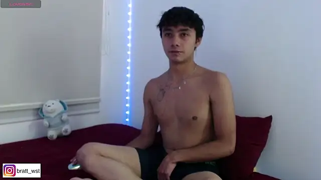 Snapshot of Noah_Blaze chatting on 12.13.25 Noah Blaze online show from 12.13.25