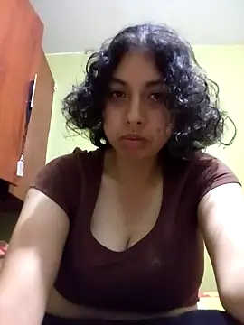 Snapshot of Syndel23 chatting on 02.17.26 Syndel23 online show from 02.17.26