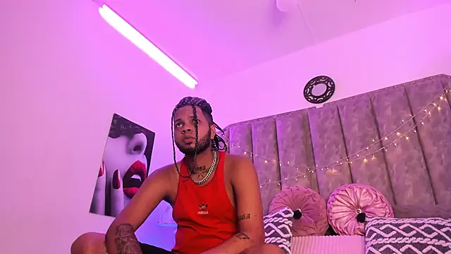 Snapshot of RickyAndSharlot chatting on 09.10.25 RickyAndSharlot online show from 09.10.25