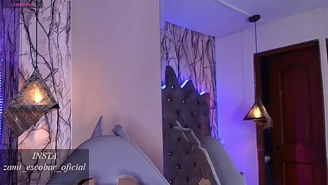 Zami Escobar of online show from 02.11.26