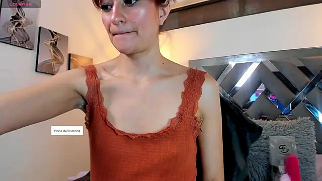 Snapshot of Candy_Hott7 chatting on 09.27.25 Candy Hott7 online show from 09.27.25