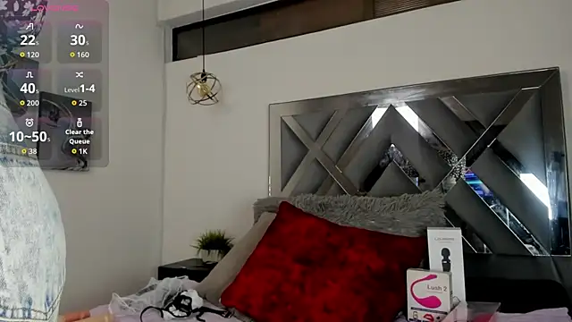 Snapshot of Candy_Hott7 chatting on 11.26.25 Candy Hott7 online show from 11.26.25