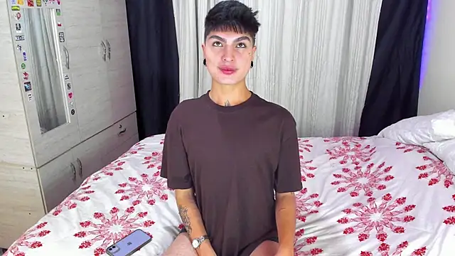 Dark luckyyy online show from 12.23.25