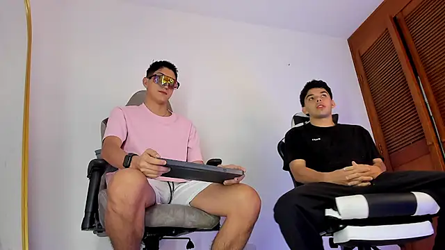 sotooliver3 online show from 03.08.26