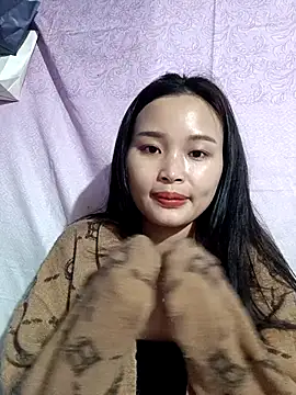 Lili lovely online show from 11.19.25