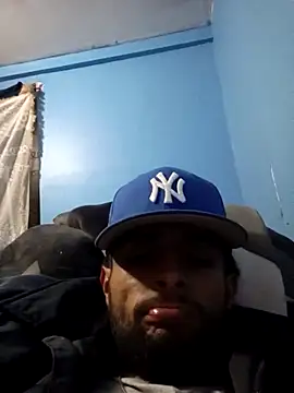 Snapshot of Vergudo19420 chatting on 11.11.25 Vergudo19420 online show from 11.11.25