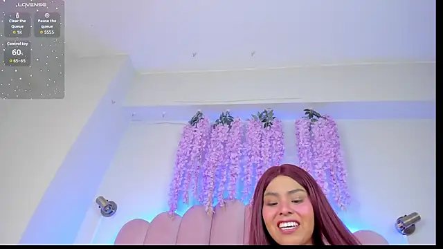 Snapshot of MissCandyliciouss chatting on 09.19.25 MissCandyliciouss online show from 09.19.25
