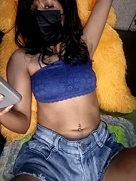 Snapshot of emali_baba chatting on 02.18.26 emali baba online show from 02.18.26