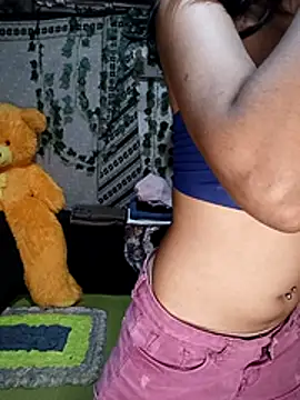 Snapshot of emali_baba chatting on 02.23.26 emali baba online show from 02.23.26