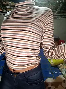 Snapshot of emali_baba chatting on 03.13.26 emali baba online show from 03.13.26