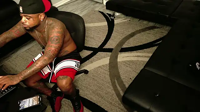 SLANGONDEMHOES online show from 03.15.26