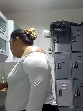 curvy diva  online show from 12.19.25