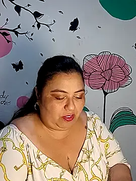 curvy diva  online show from 01.16.26