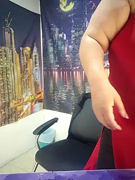 curvy diva  online show from 04.26.26
