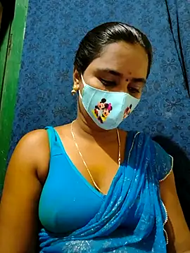 mini-queen online show from 09.09.25