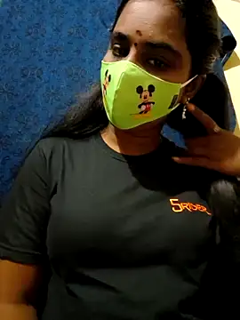 mini-queen online show from 10.03.25