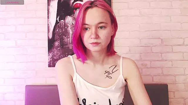 Ericha Stone online show from 09.20.25