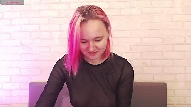 Ericha Stone online show from 10.31.25