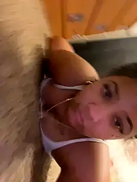 StylishEchium online show from 11.15.25