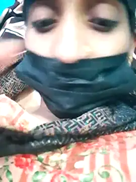 Pahadi couple online show from 10.16.25