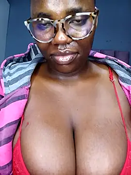 TheSpiceyQueen online show from 11.28.25