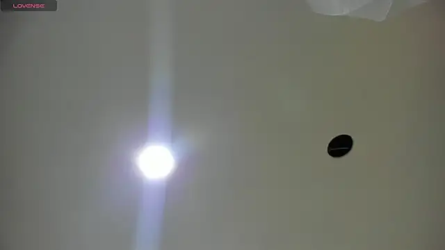 Snapshot of Emilywillis8 chatting on 09.16.25 Emilywillis8 online show from 09.16.25