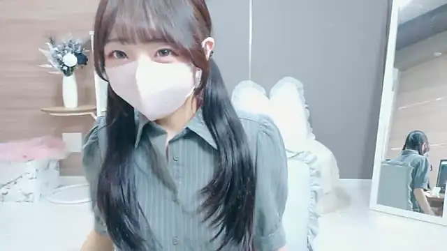 Mashiro-chan online show from 10.05.25