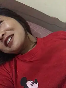 Snapshot of LiLy-0477 chatting on 09.11.25 LiLy-0477 online show from 09.11.25