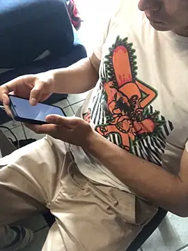 John ZZ7 online show from 06.07.26