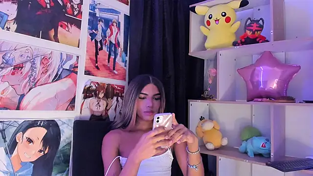 VeronicaSaenzx online show from 10.15.25