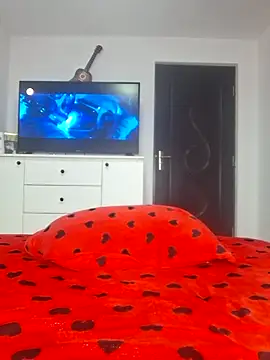 Fluturas2 online show from 09.20.25