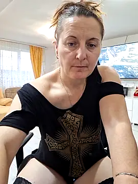 Fluturas2 online show from 12.01.25