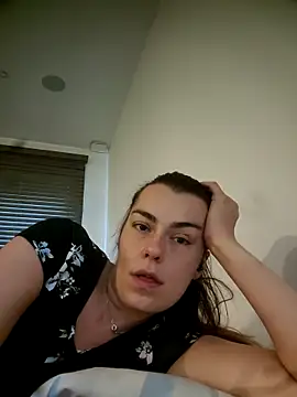 Carolinemiam online show from 06.27.26