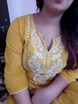 Snapshot of Dimple_sexxy chatting on 04.19.26 Dimple sexxy online show from 04.19.26