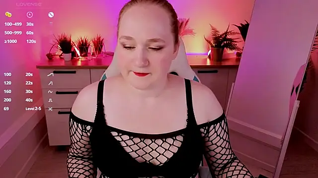 Kitty Rest  online show from 09.10.25