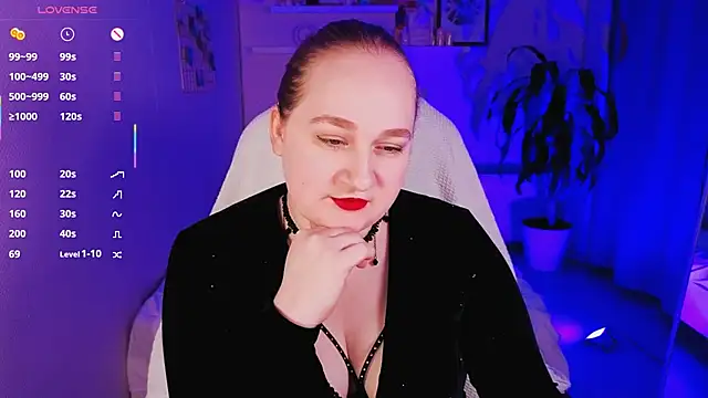 Kitty Rest  online show from 11.30.25