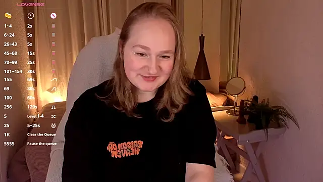 Snapshot of Kitty_Rest_ chatting on 05.28.26 Kitty Rest online show from 05.28.26
